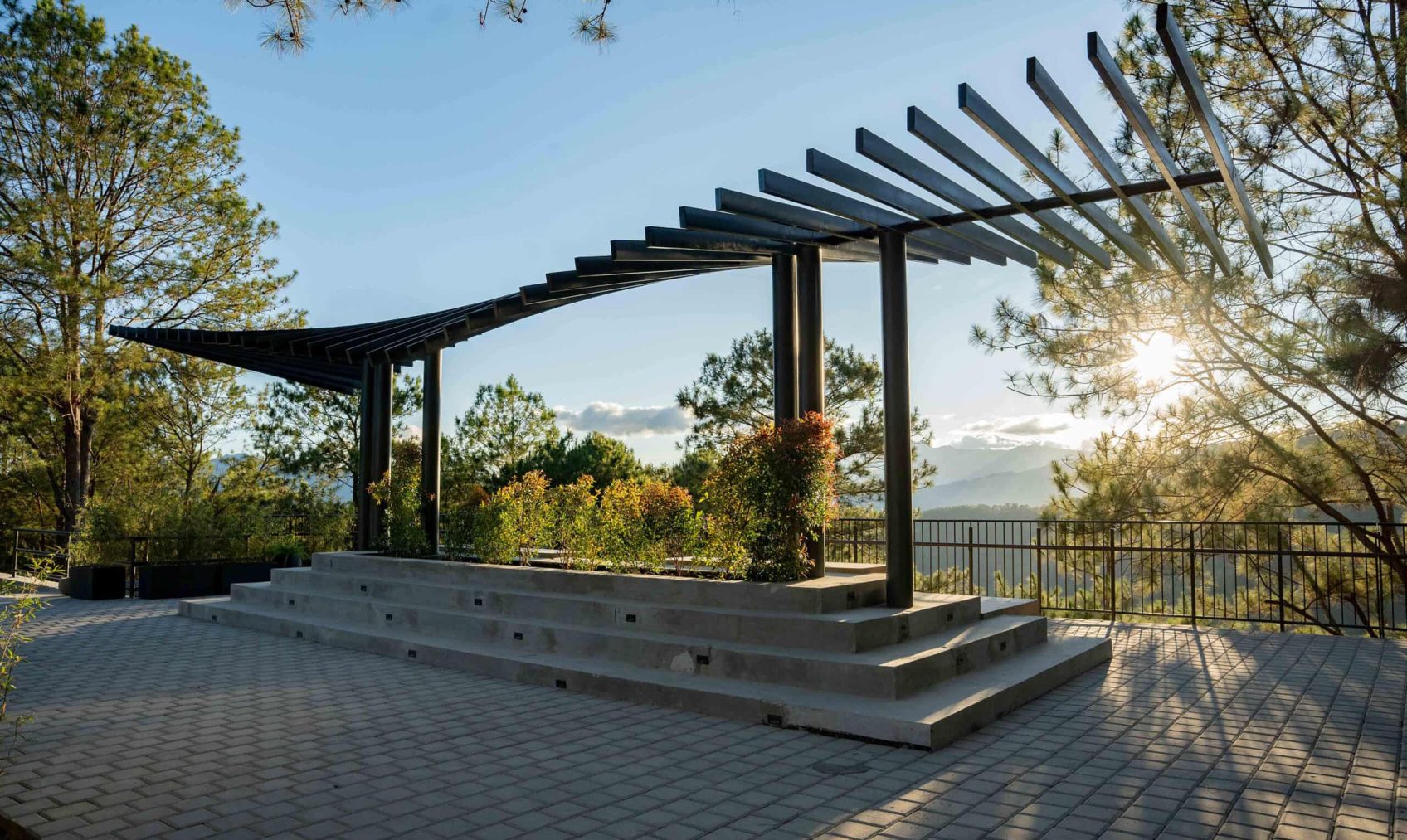 amenities-marahuyo-viewing-deck